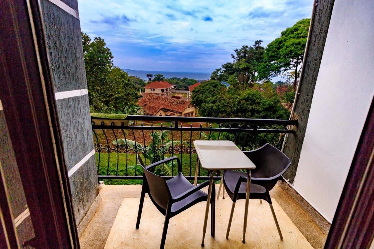 Frontiers Hotel Entebbe Exterior photo