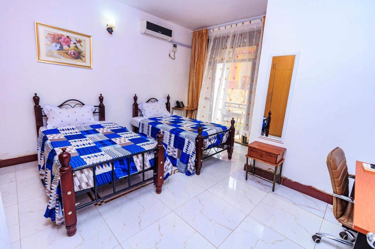 Frontiers Hotel Entebbe Exterior photo